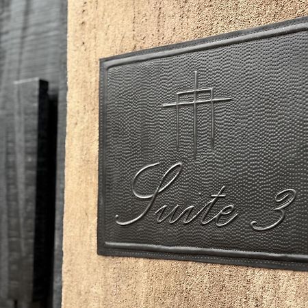 The Casa Saint George Hotel Тронконес Екстериор снимка